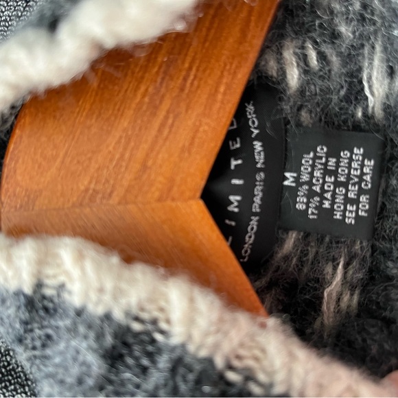 Vintage Limited Wool Sweater Gray Medium - Picture 7 of 10